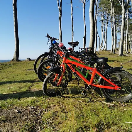 アパート 5b Blue Marine Basen Brodziki Plac Zabaw The Of Przy Plaz ポッドンビエ