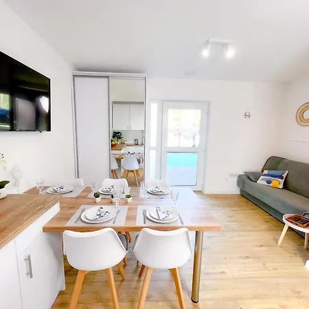 5b Blue Marine Basen Brodziki Plac Zabaw The Of Przy Plaz ポッドンビエ