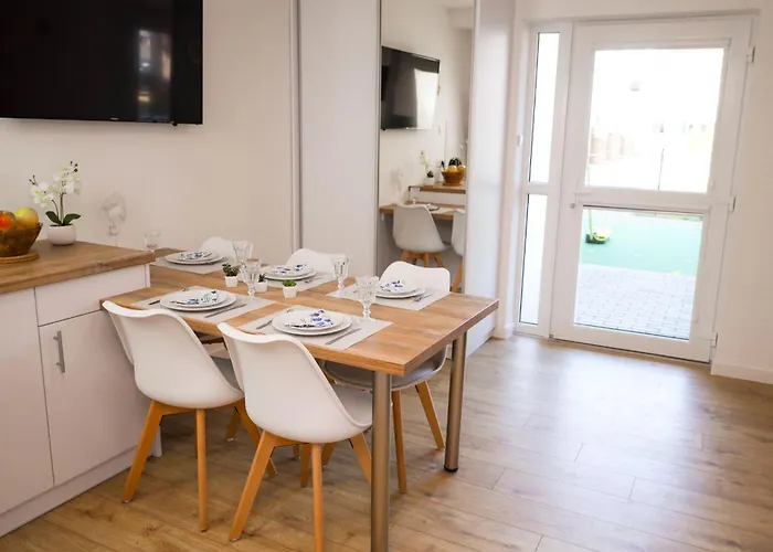 5b Blue Marine Basen Brodziki Plac Zabaw The Of Przy Plaz *